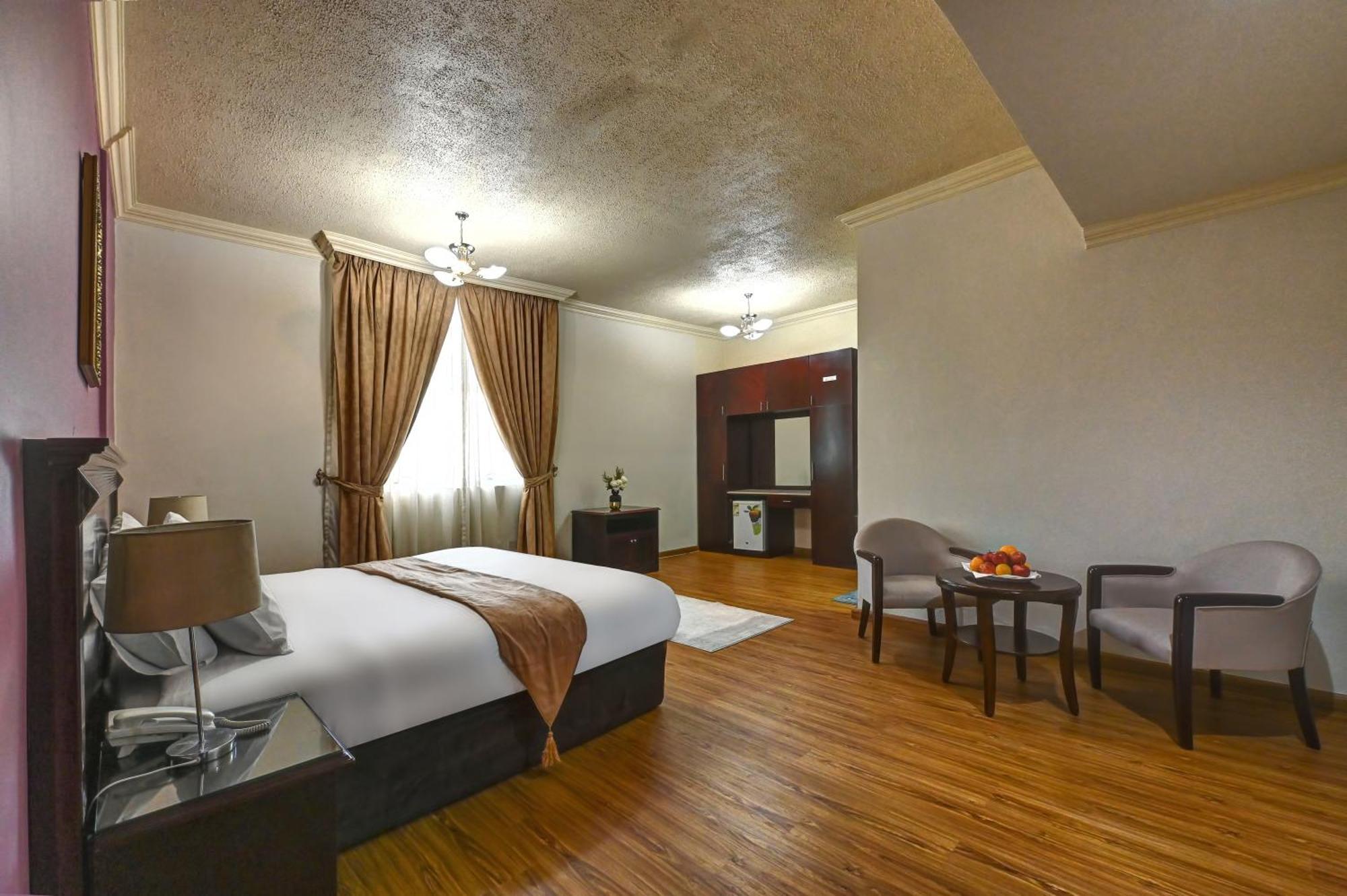 Al Bustan Hotel Şarja Dış mekan fotoğraf