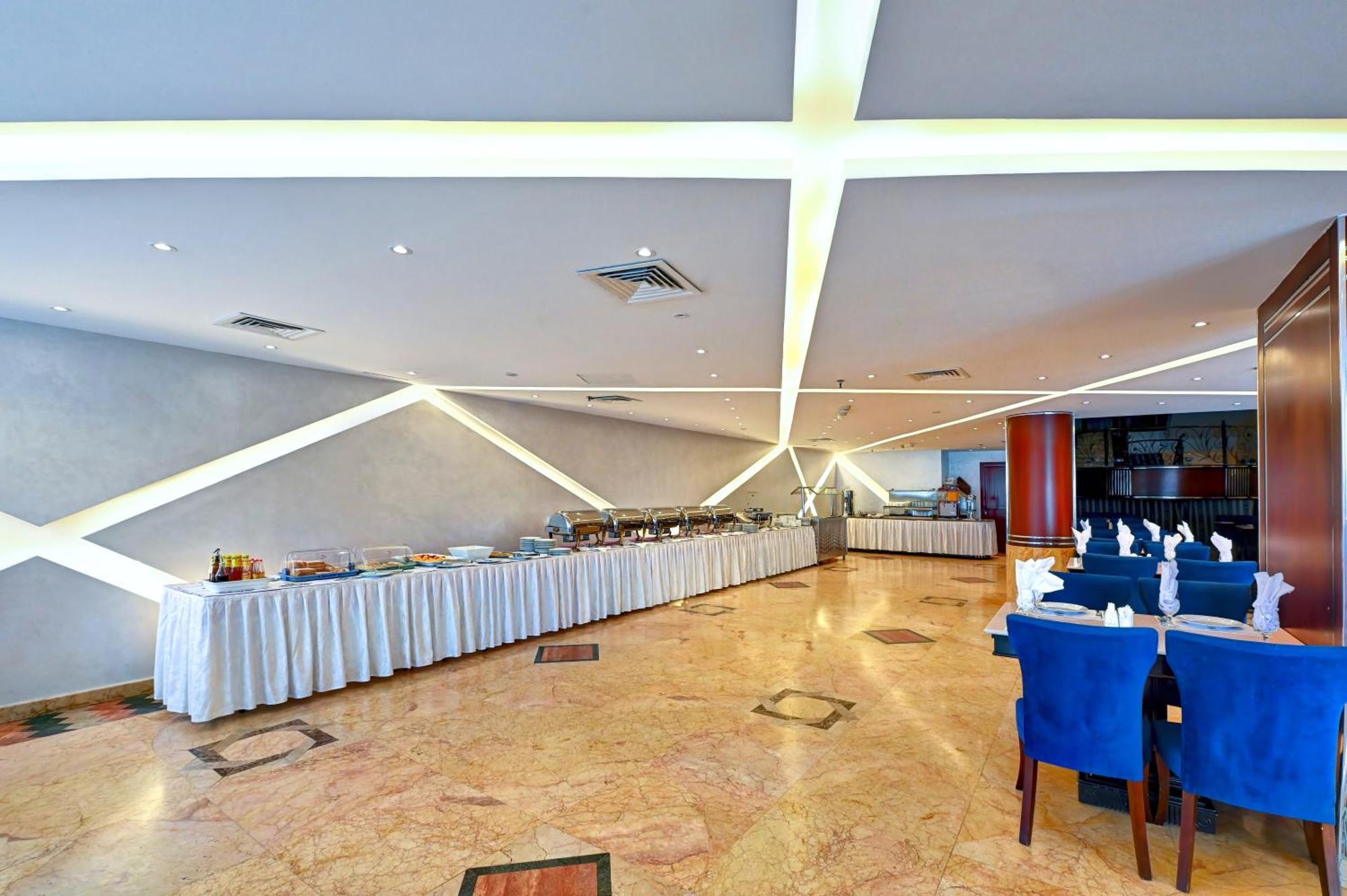Al Bustan Hotel Şarja Dış mekan fotoğraf